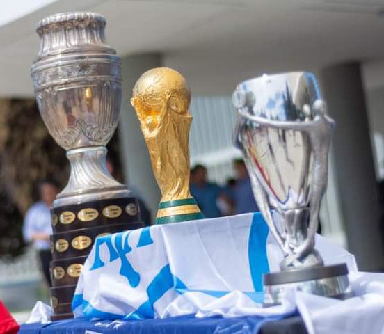 Las copas de la Selección Argentina llegan a Eldorado