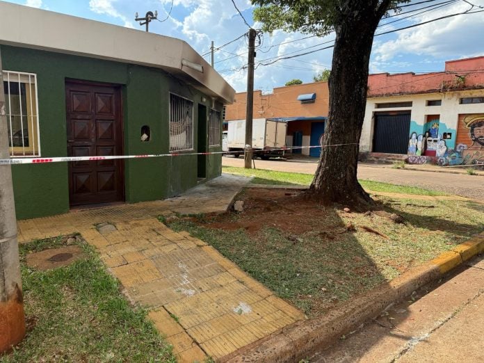 Continúa con pronóstico reservado la mujer que fue apuñalada 22 veces por un policía