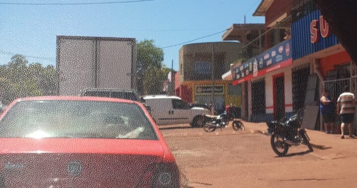Robo a mano armada a un camión distribuidor en Eldorado