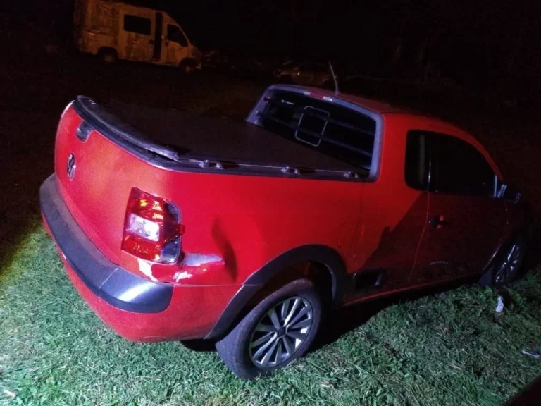 Un motociclista sufrió un disparo en el abdomen tras chocar con otro vehículo