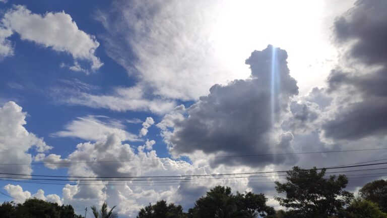 Días de calor extremo y algunos chaparrones aislados en Misiones