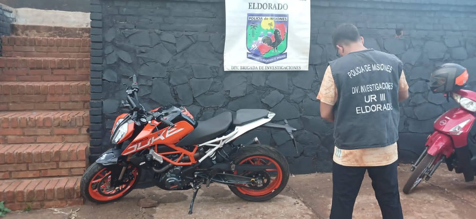Eldorado: secuestran cuatro motos sin papeles y detienen a dos jóvenes