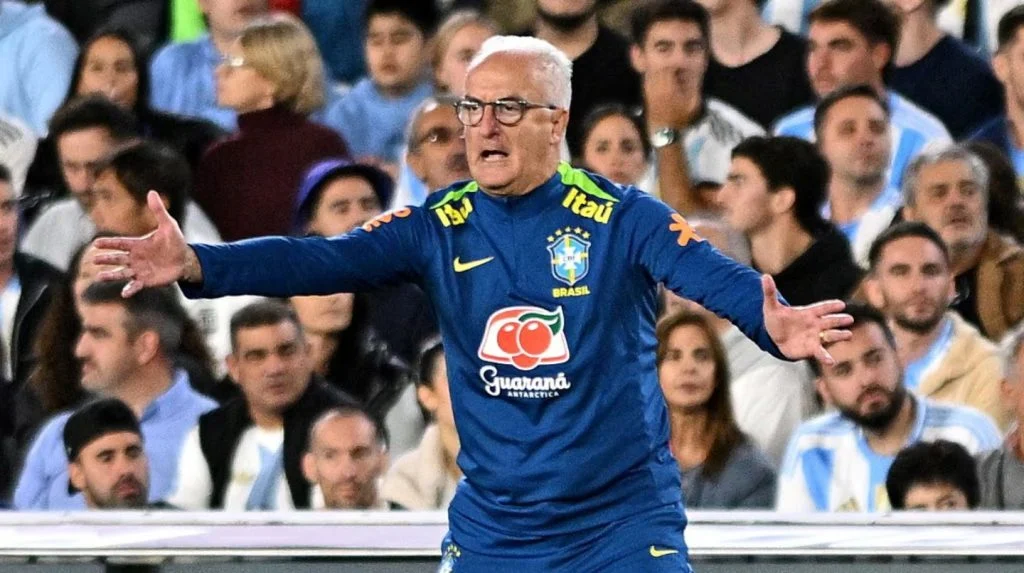 Brasil echó a su director técnico tras la histórica goleada de la Selección Argentina