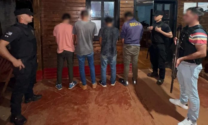 Capturan a los cuatro hermanos acusados del crimen de Cristian Aguiar en Pozo Azul