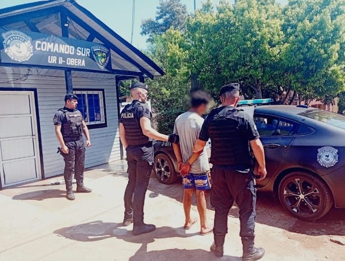 Dos detenidos por amenazas y disturbios en la vía pública