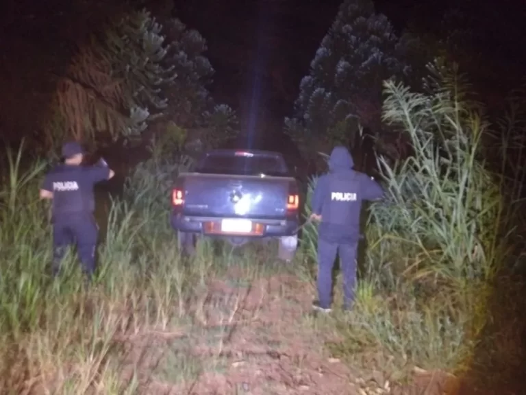 Recuperaron en Puerto Piray una camioneta que fue robada en Eldorado