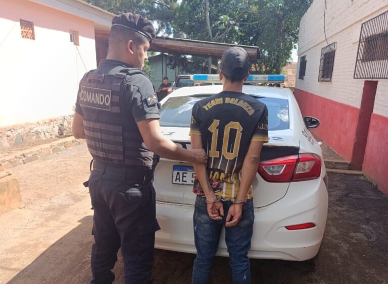Tres detenidos en Eldorado tras ser captados por cámaras ingresando a robar