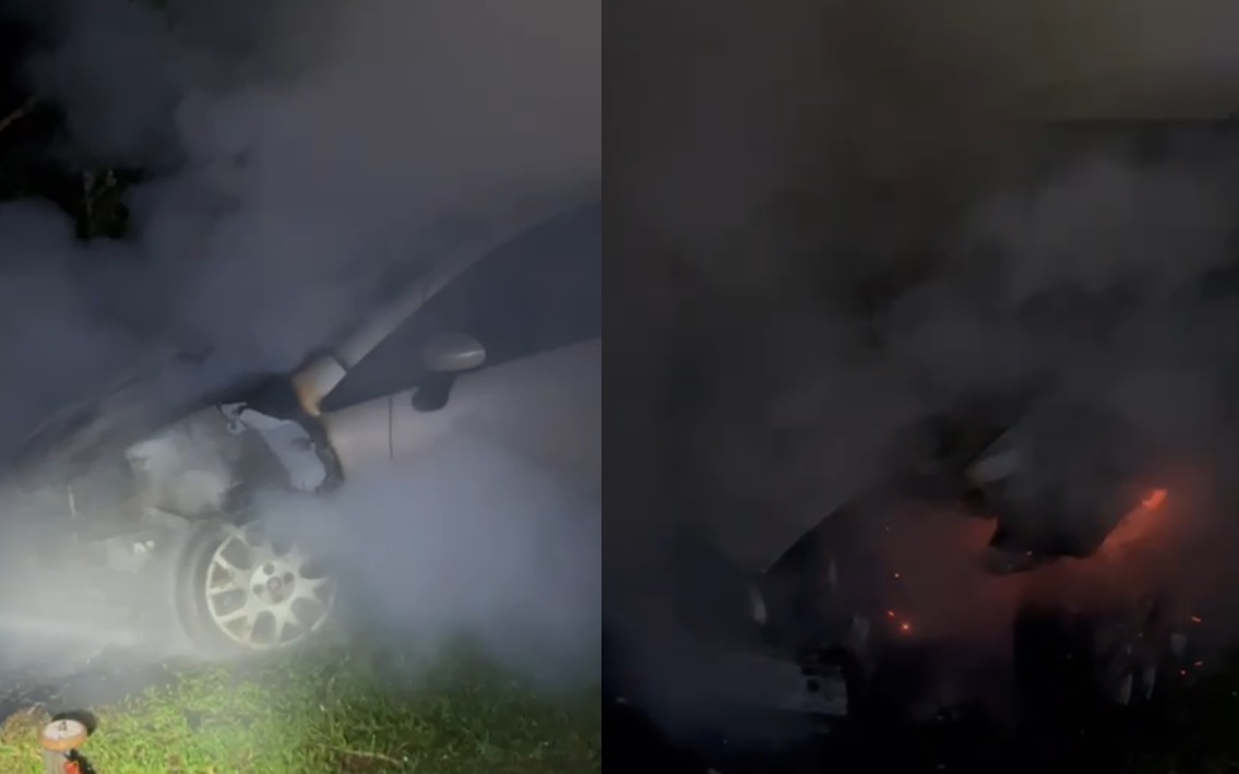 Se incendió un auto estacionado en el patio de una vivienda en Puerto Iguazú