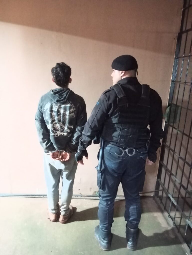 Detienen a un ladrón tras robar herramientas de una iglesia en Eldorado