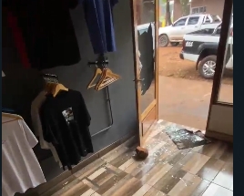 Robaron una tienda de ropas a menos de 1 mes de haber sido inaugurada en Eldorado