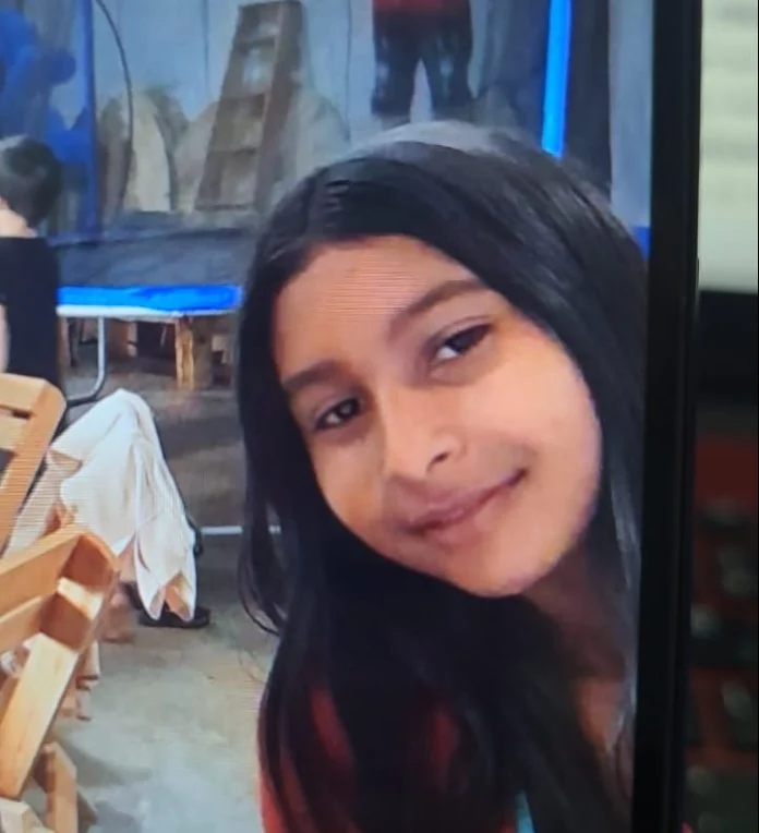 Se busca dar con el paradero de la menor Karen Mariel Pereyra