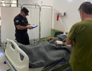 Un hombre se disparó con un arma casera al intentar espantar a un felino