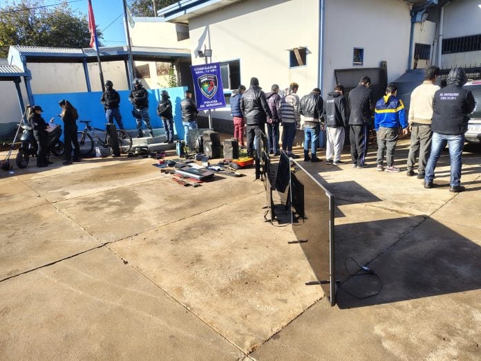 Capturan a nueve integrantes de una banda delictiva