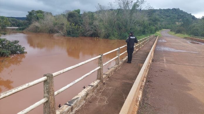 Comenzó a bajar el nivel del río Uruguay