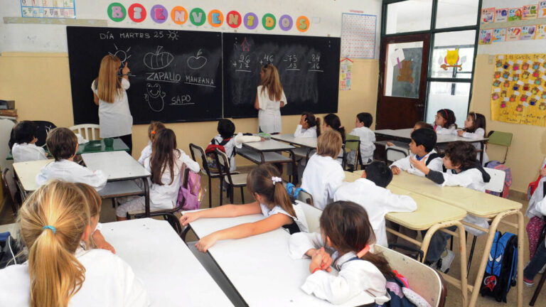 Más de 470 mil estudiantes vuelven a clases este lunes en Misiones
