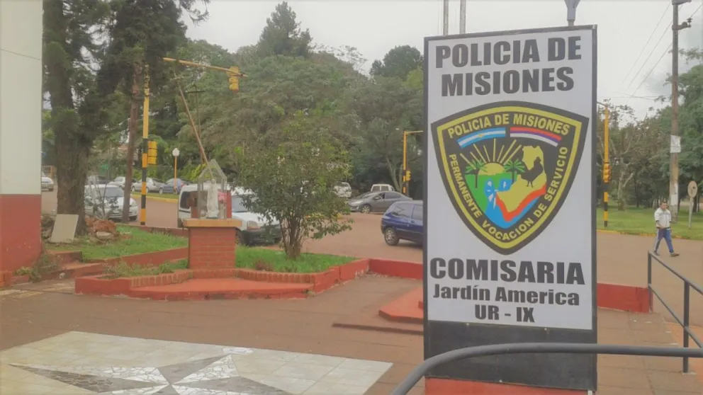 joven acusa a policías y a una médica por torturas y abuso en Jardín América