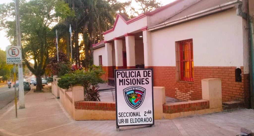 Apartaron al segundo jefe de la Unidad Regional III de Eldorado