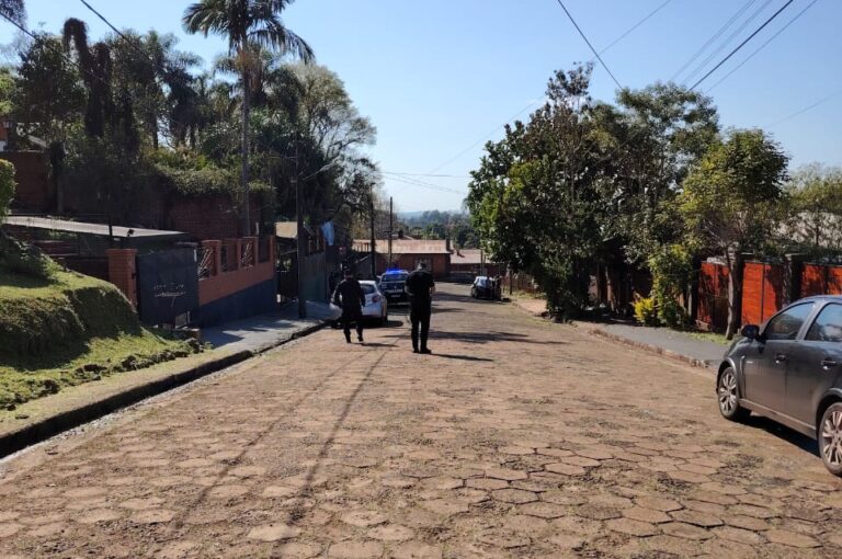 Investigan la muerte de una mujer en el kilómetro 10 de Eldorado