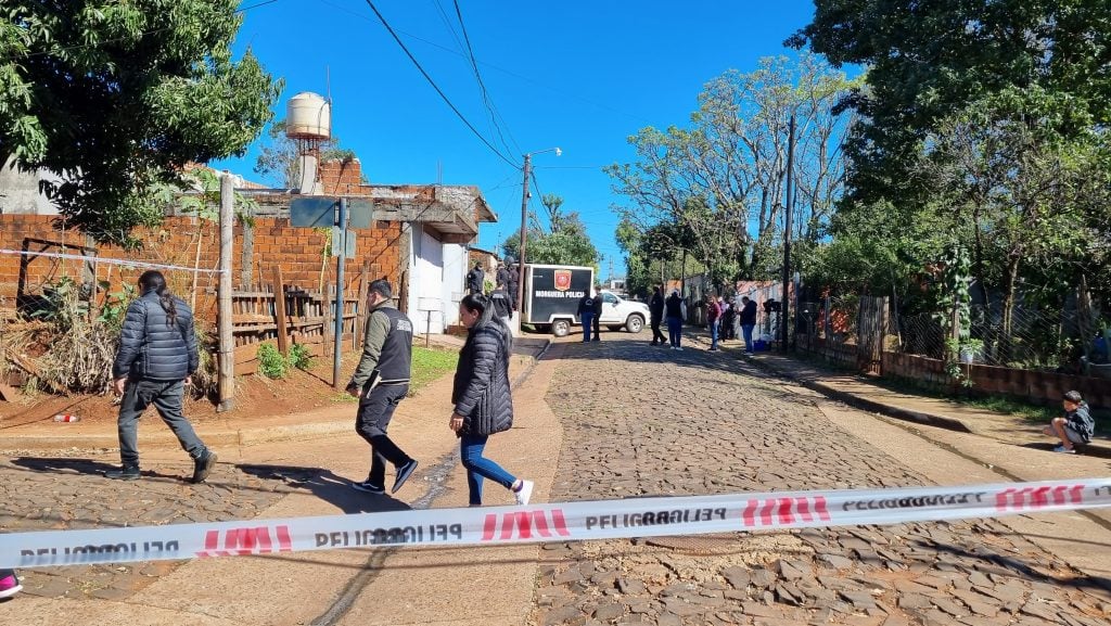hombre mató a sus hijos y se suicidó en Posadas