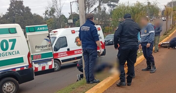 motociclista de 20 años murió tras despistar y chocar contra un poste