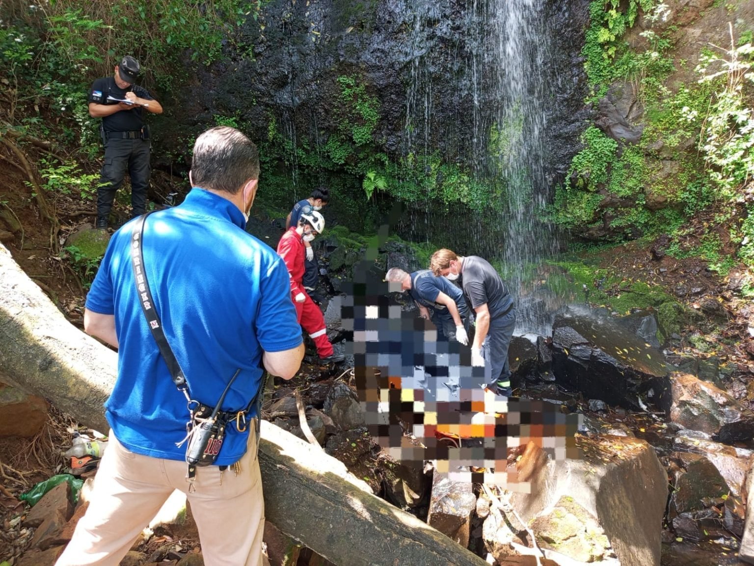 Hallaron a un hombre sin vida en el Salto Mariposa de Puerto Iguazú