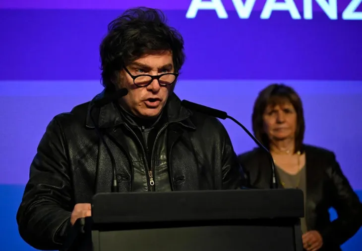 Milei convocó a reunión de Gabinete