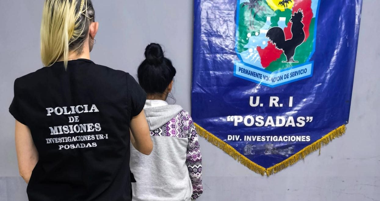 mandaba a robar a su hija de 6 años