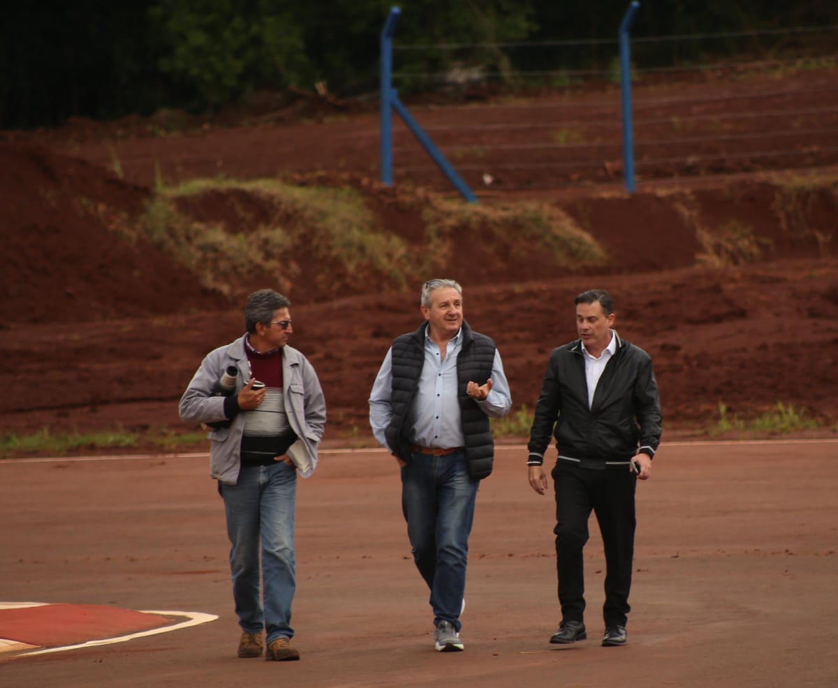 Autoridades del automovilismo recorrieron el autódromo de Eldorado y avanzan en mejoras de seguridad