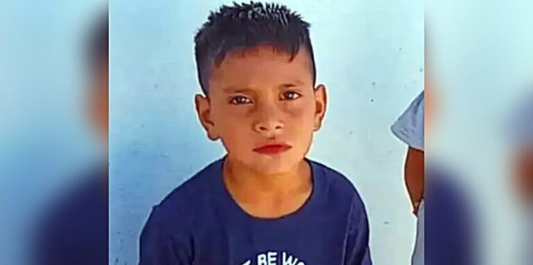 Un niño de 8 años murió en medio de un tiroteo entre tres familias