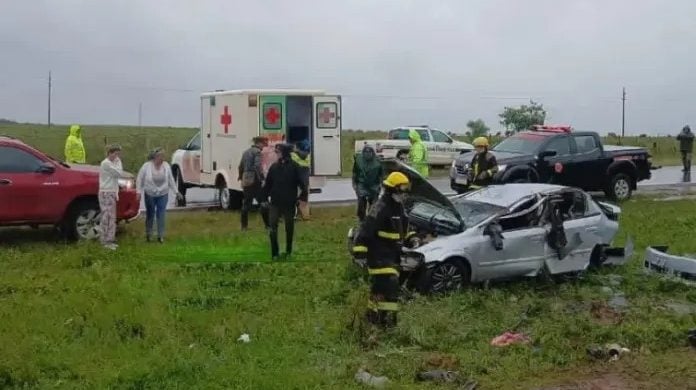 Un bebé de 5 meses murió y tres personas resultaron heridas tras un vuelco en la Ruta 14