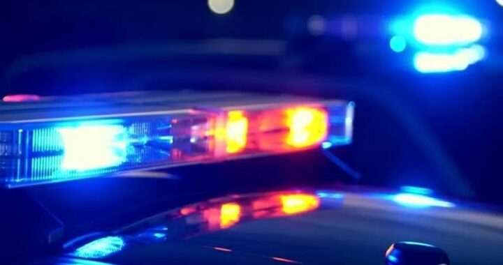 Hallan el cuerpo de un hombre en un arroyo y buscan identificarlo