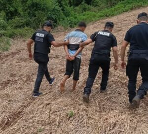 Adolescente hospitalizado tras ser apuñalado
