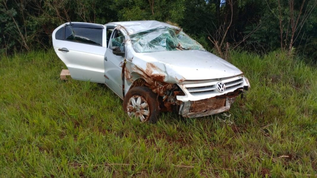 Automovilista perdió el control y despistó