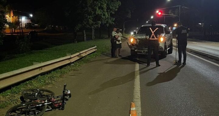 Choque entre camioneta y bicicleta dejó un joven herido en la Ruta 14