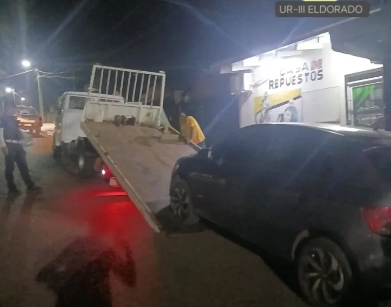 Conducía alcoholizada y sin papeles en Eldorado