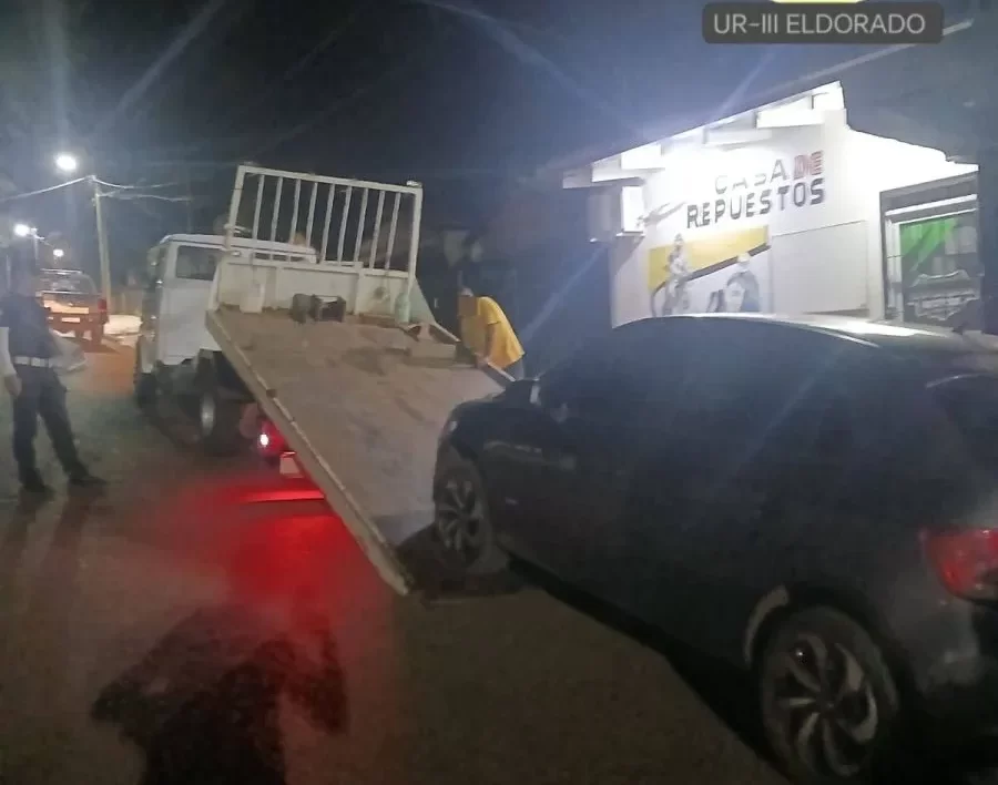 Conducía alcoholizada y sin papeles en Eldorado