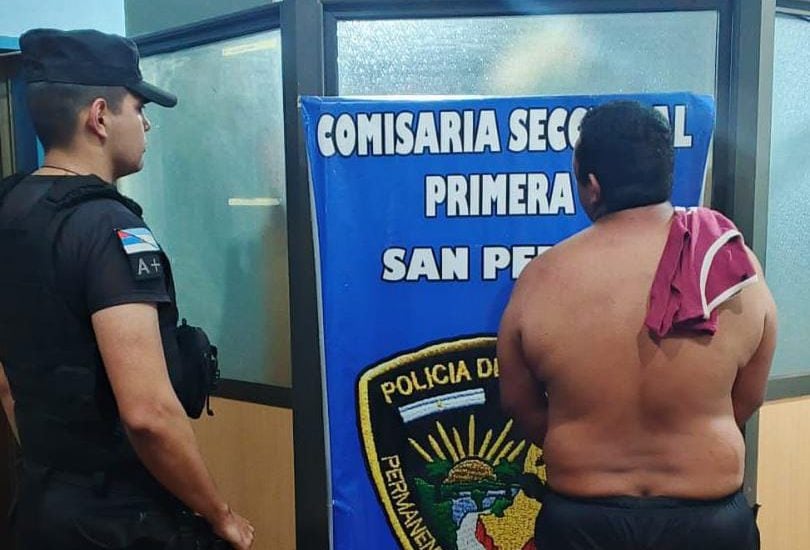 Estaba ebrio y golpeó a su pareja