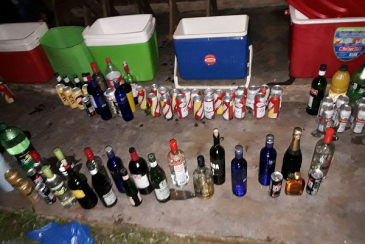 polémica por las conservadoras en fiesta privadas