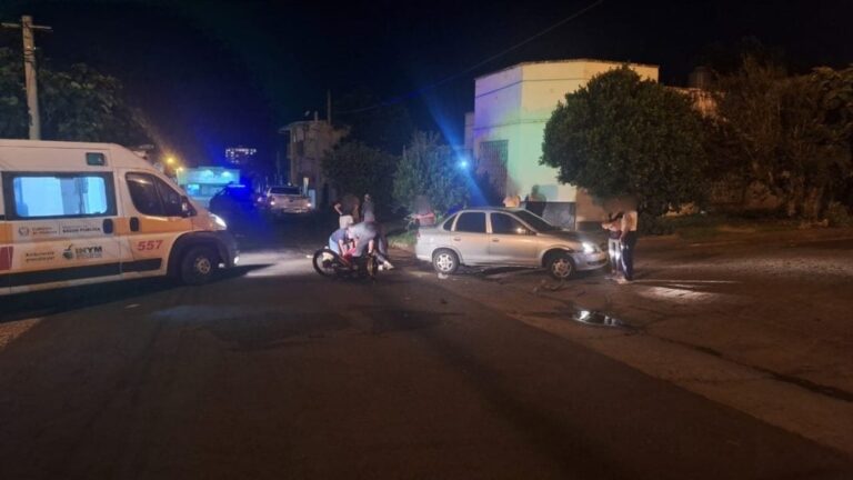 Una joven motociclista de 24 años resultó herida en un choque