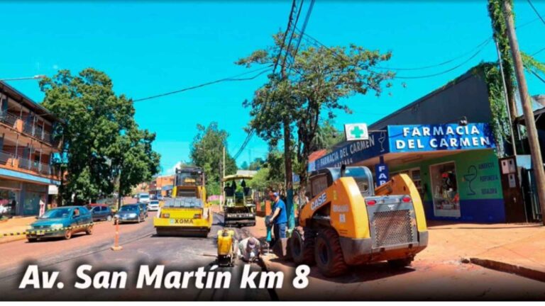 Continúan los trabajos de bacheo sobre la avenida San Martín