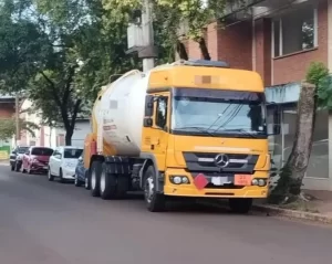 Peatón herido en siniestro vial en Eldorado