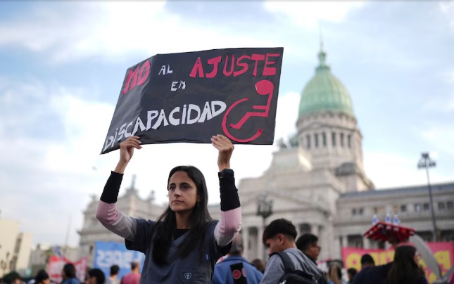 El Gobierno reglamentó la Ley de Emergencia Nacional en Discapacidad