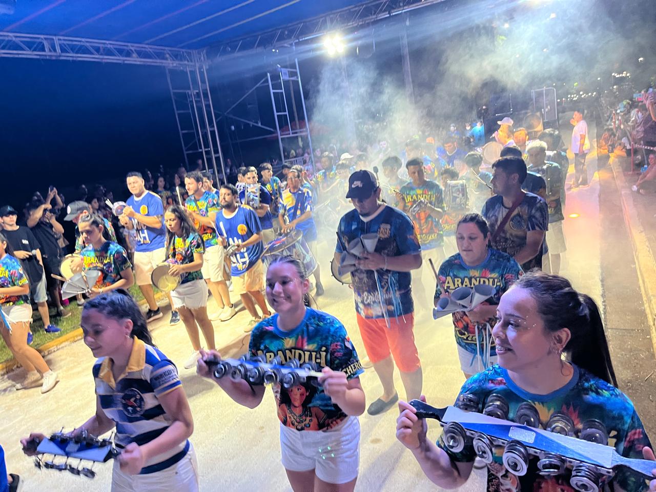 Eldorado brilló en la noche inaugural del Carnaval en la Costanera