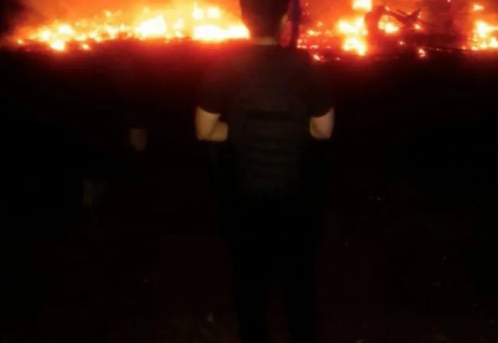 Incendio en el barrio Elena