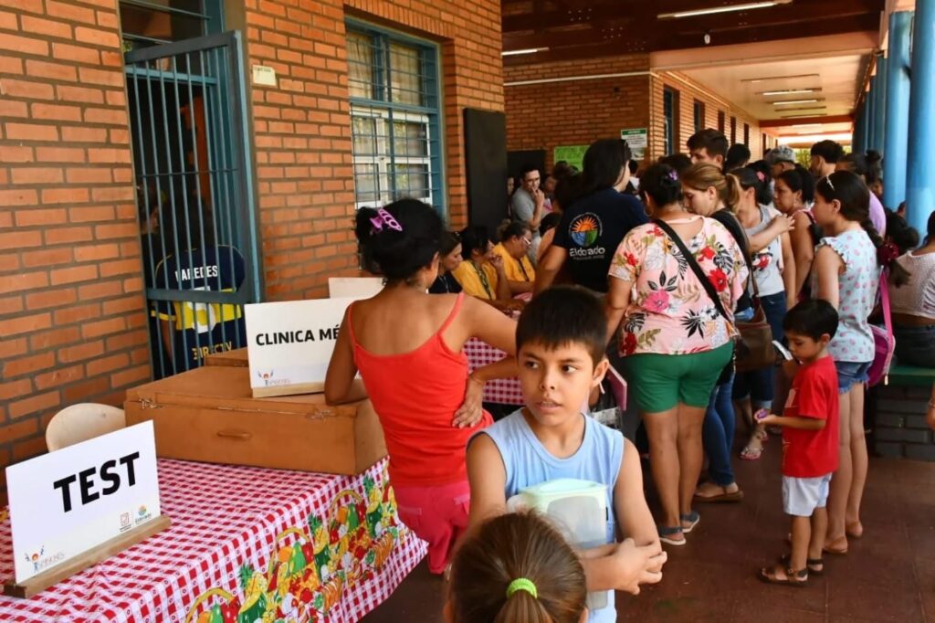 Operativo de Salud realizado en el Km 8 de Eldorado