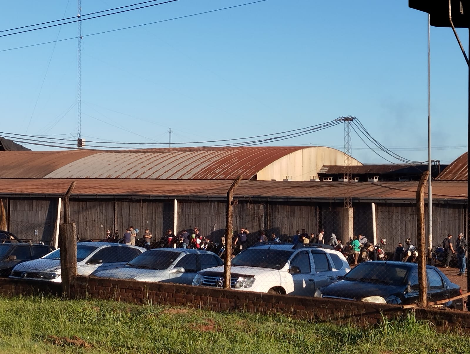 Reclamo de trabajadores en Toll Maderas