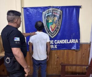 Detuvieron a un hombre por realizar exhibiciones obscenas frente a menores en una cancha
