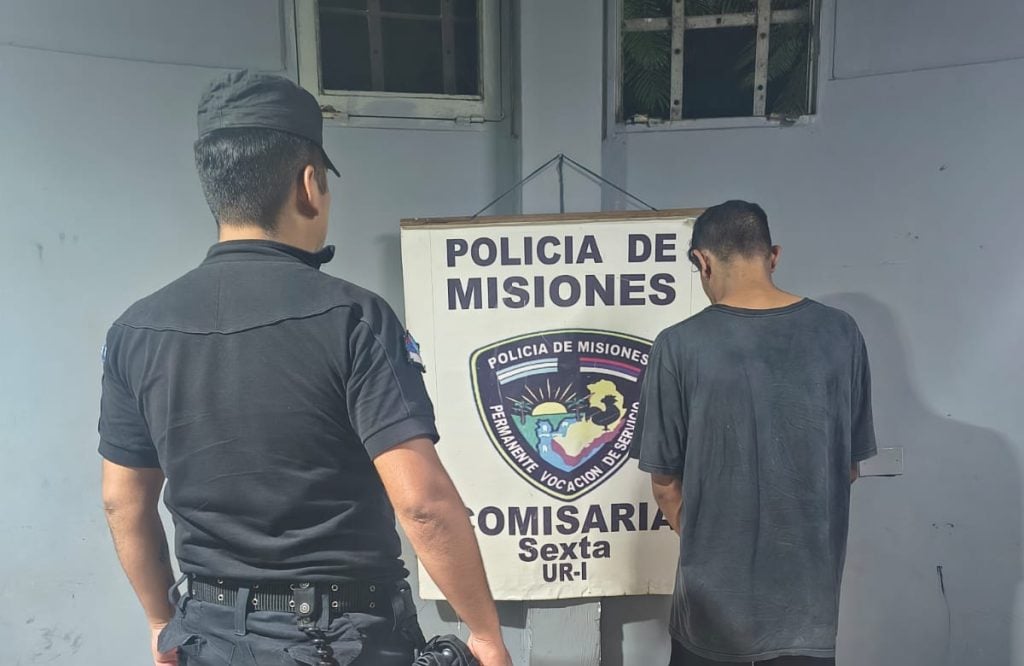 Detuvieron a un hombre que arrastraba a su pareja por la calle