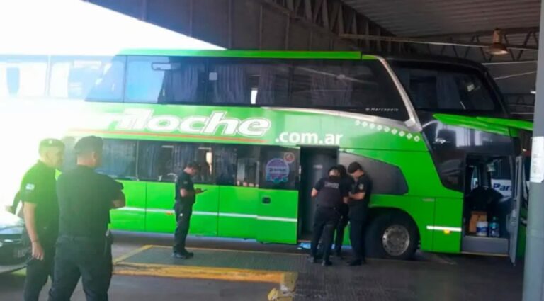 Hallan sin vida a una mujer en un colectivo de larga distancia en Posadas