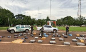 Hallaron una camioneta abandonada con más de 700 kilos de marihuana en Misiones